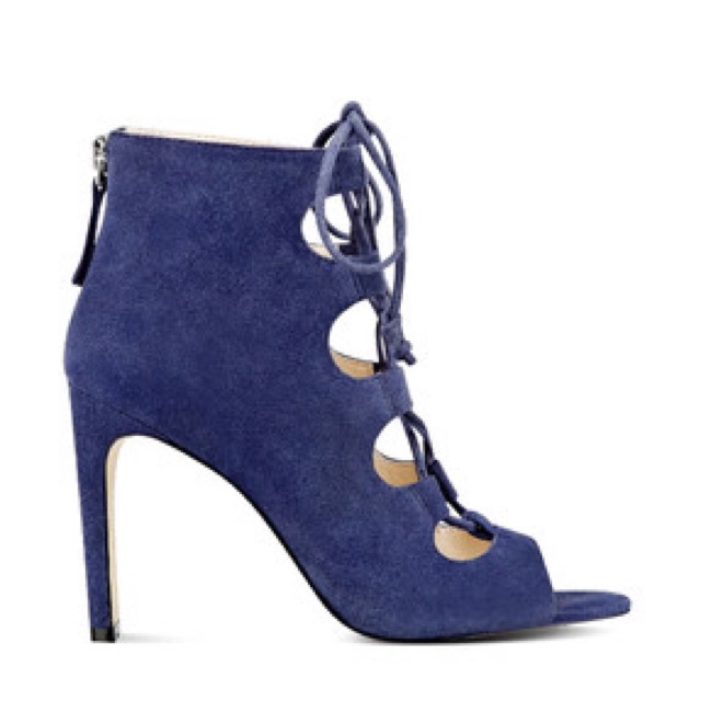 Giày bốt cổ thấp NineWest