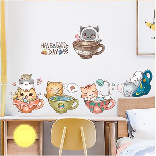 Decal dán tường Mèo trong chiếc ly