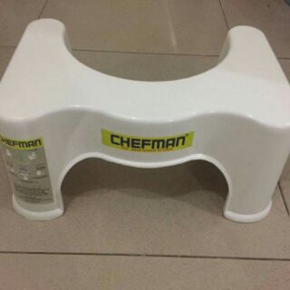 Ghế kê chân đi toilet