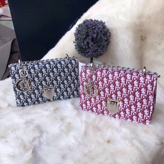 túi dior thời trang có móc khóa