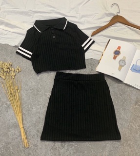 SET ÁO CROP CỔ BẺ KÈM CHÂN VÁY