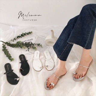Dép xỏ ngón đính đá