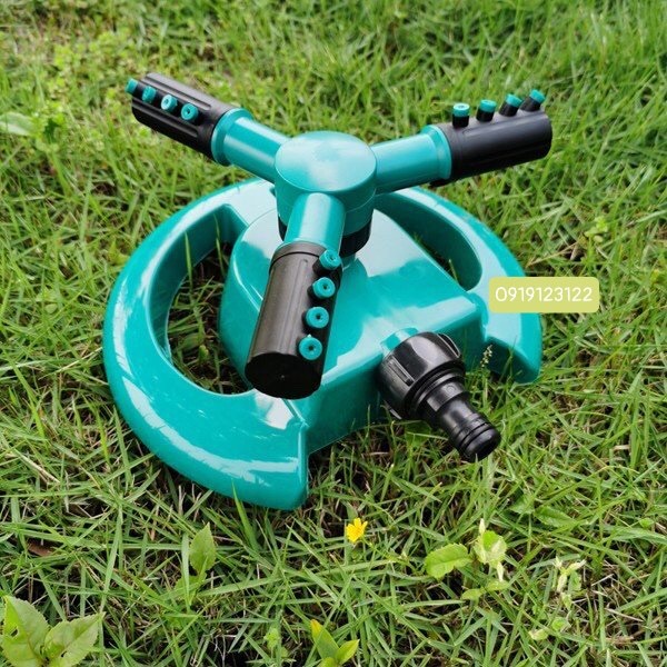 Đầu tưới 3 cánh xoay 360° Chân đế hình mặt trăng Lắp nối nhanh 16