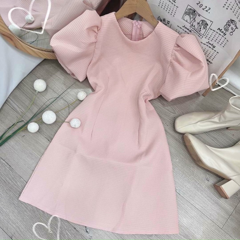 Đầm cổ tròn tay phồng Jun Dress