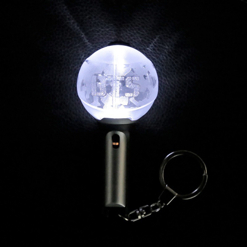 Kpop BTS BT21 JUNG KOOK V Concert Army Bomb Light Stick Glow Keychain