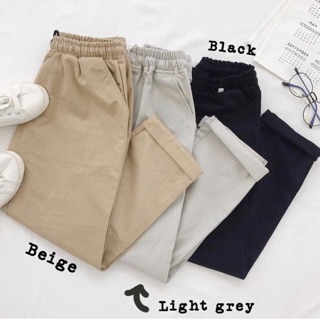 Kaki pants