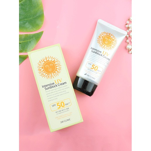 Kem chống nắng hoàn hảo 3W CLINIC Intensive UV Sunblock CreamSPF 50+++