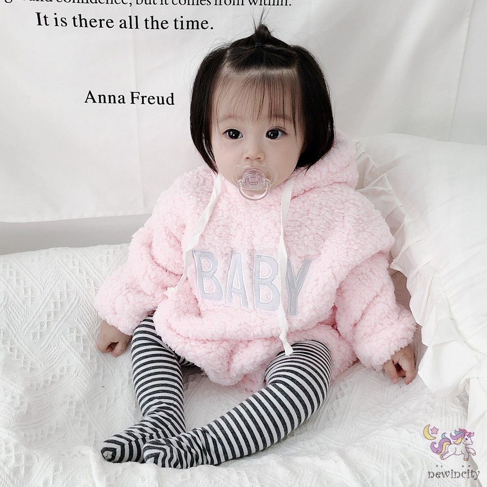 Bộ áo liền quần lông nhung phối mũ trùm phong cách Hàn Quốc đáng yêu cho bé gái sơ sinh