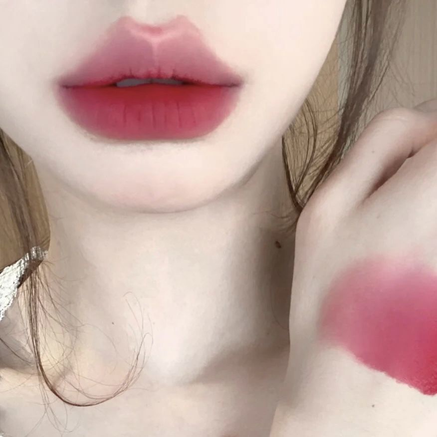 [Hàng mới về] Son Maffick Chống Thấm Nước Màu Sắc Tự Nhiên Xinh Xắn Son Kem Lì MAFFICK Môi mềm và mịn