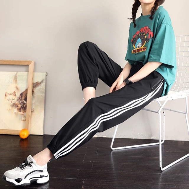 Quần thể thao 3 sọc boom thụng bo chun, quần thun kiểu dáng jogger sọc màu Unisex | WebRaoVat - webraovat.net.vn