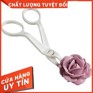Kéo bắt bông kem nhựa