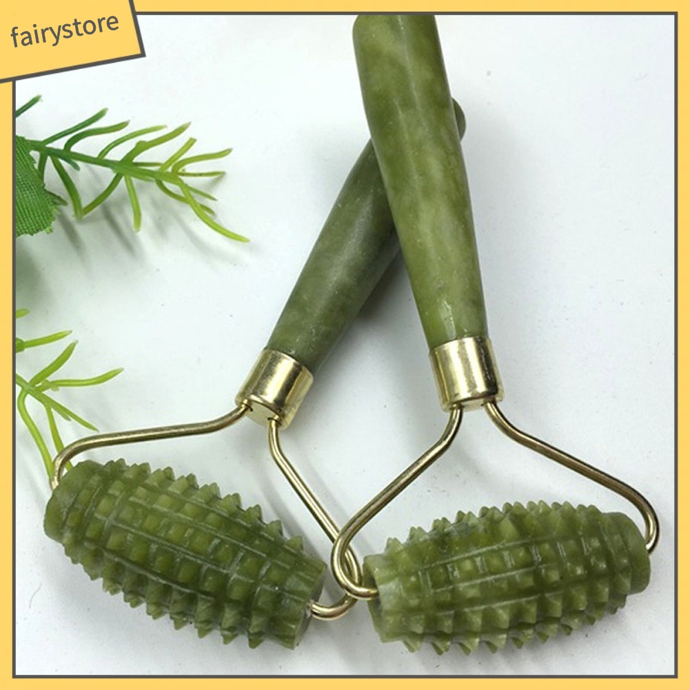 Cây lăn mát xa mặt làm đẹp tiện dụng