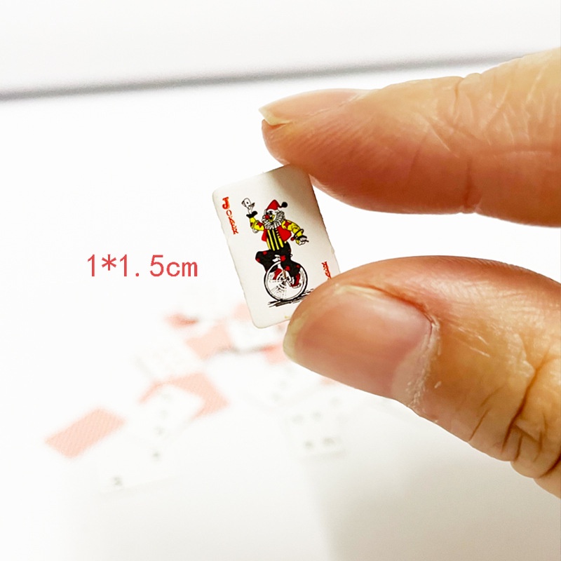 Bộ Bài Tây Mini Tỉ Lệ 1:12 Trang Trí Cho Nhà Búp Bê