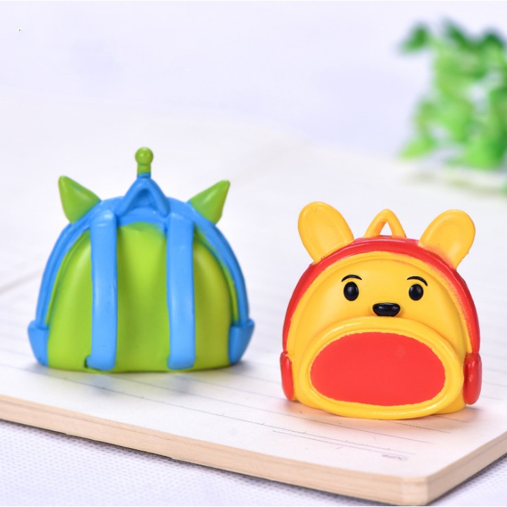 Mô hình balo đi học của em bé với hình nhân vật cartoon ngộ nghĩnh dùng trang trí tiểu cảnh, móc chìa khóa, DIY