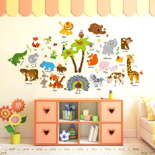 Decal tranh dán tường vườn thú Con Công Cho Bé