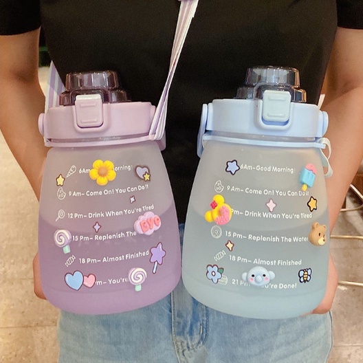 ( Tặng Sticker)Bình Nước 1,2L Có Vạch Báo Giờ Uống Nước, Bình Đựng Nước Mang Đi Học Kèm Dây Đeo