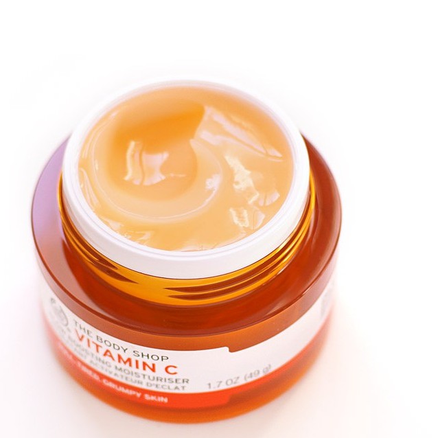 Kem Dưỡng Trắng Sáng Da Vitamin C Glow Boosting Mosituriser The Body Shop 50ML