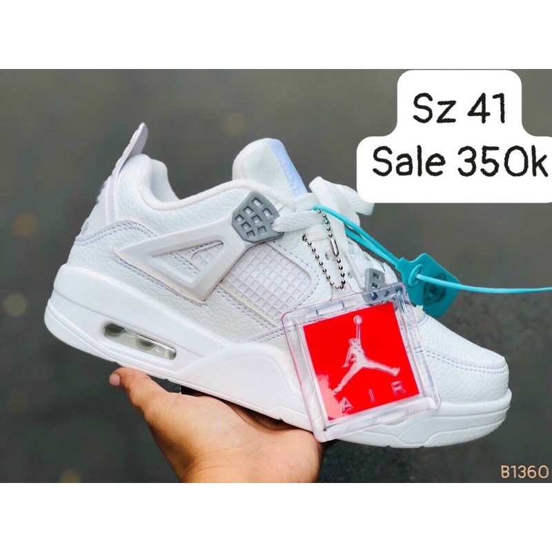 ✔️SALE GIÀY THỂ THAO JORDAN 4 trắng 41 !