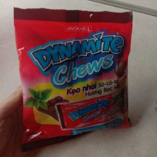 Kẹo nhai sôcôla hương bạc hà dynamite 125gr
