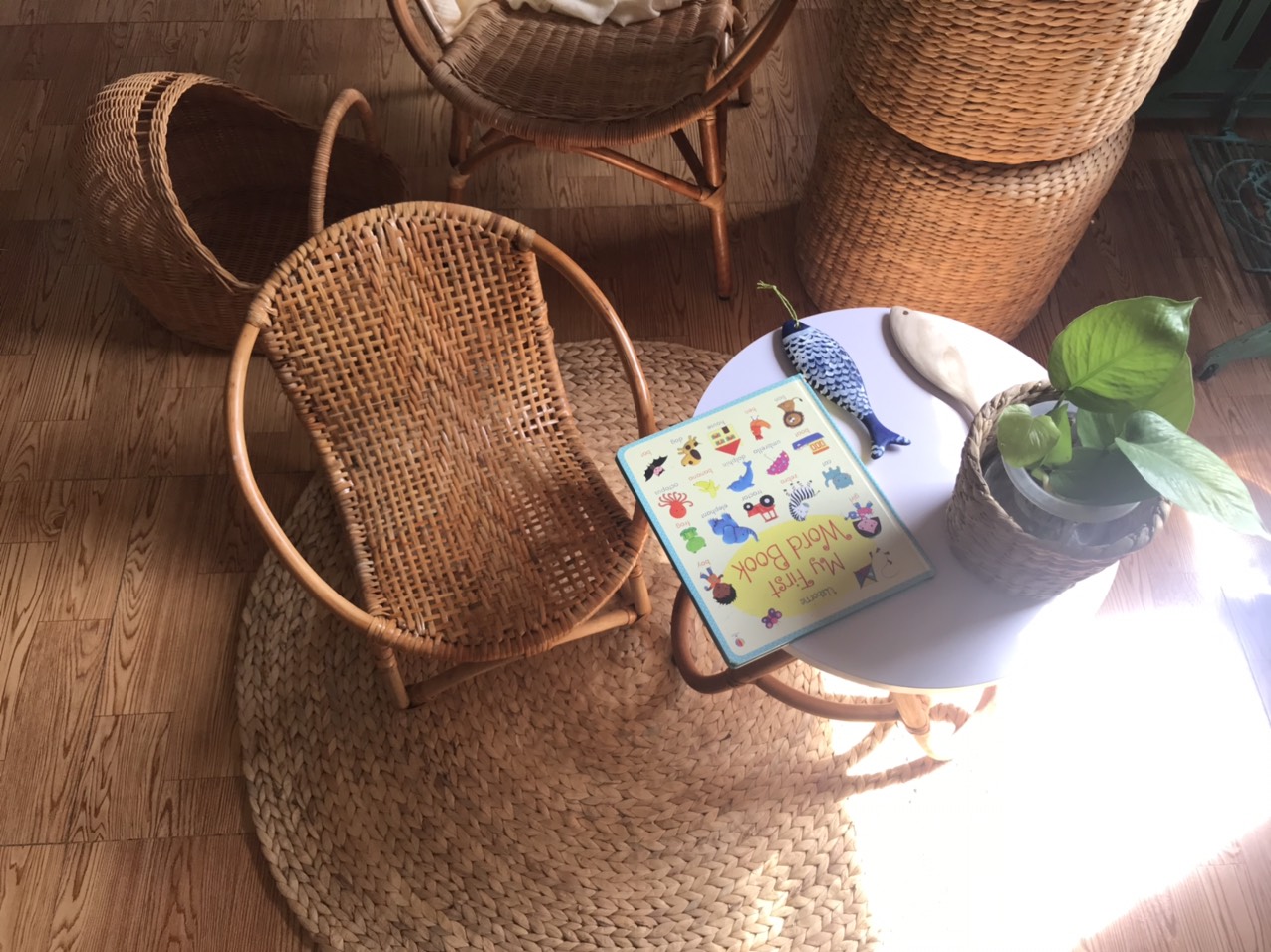 {SẢN PHẨM CHO BÉ} Ghế mây dành cho từ 1 tuổi đến 6 tuổi  rộng 45 cm cao 50 cm, cao chỗ ngồi 29 cm Tải trọng 60 kg | BigBuy360 - bigbuy360.vn