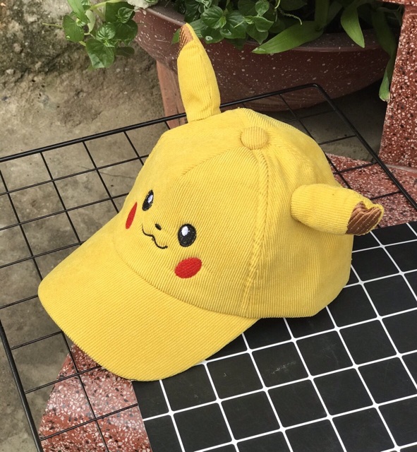 Nón kết bé pikachu