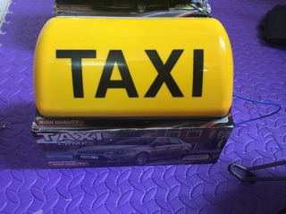 Mào Taxi ( đen vàng )