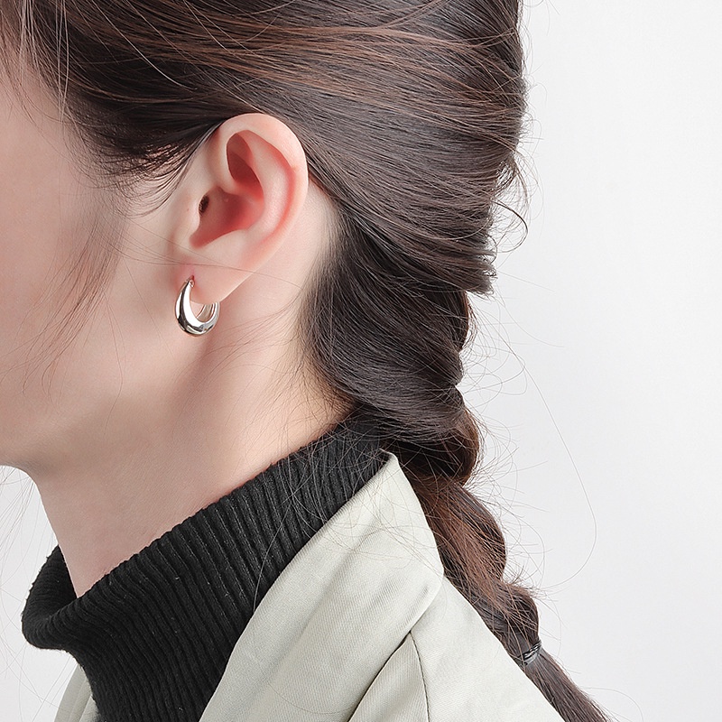 Khuyên Tai Vòng Tròn Màu Vàng / Bạc Phong Cách Hình Học Đơn Giản Thích Hợp Làm Quà Sinh Nhật Cho Bạn Gái