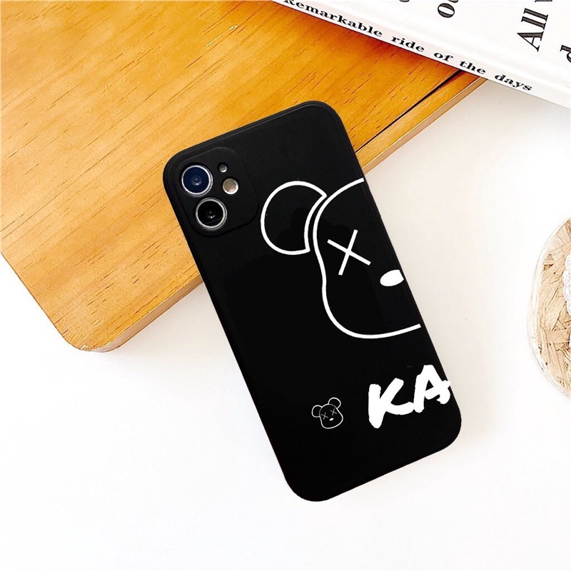 Ốp lưng BVC hình kaws  5 6 5s/6/6plus/6s/6splus/7/7plus/8/8plus/x/xr/xs/11/12/pro/promax/13/13Promax