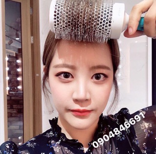 Lược tròn sấy tóc Moroccanoil