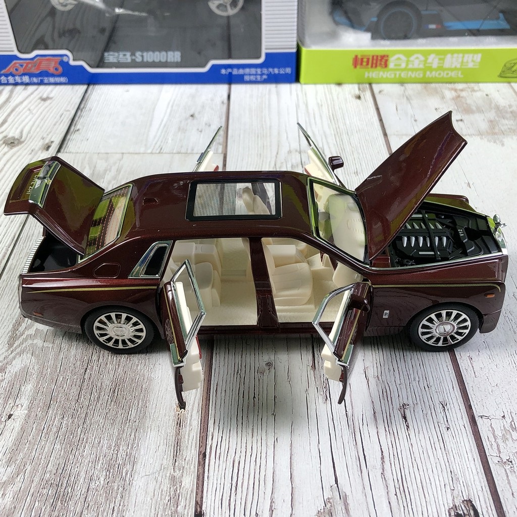 Xe mô hình kim loại Rolls Royce Phantom VIII tỉ lệ 1:24 Chezhi đẹp như xe thật, thiết kế tinh xảo màu Đen, Trắng, Đỏ