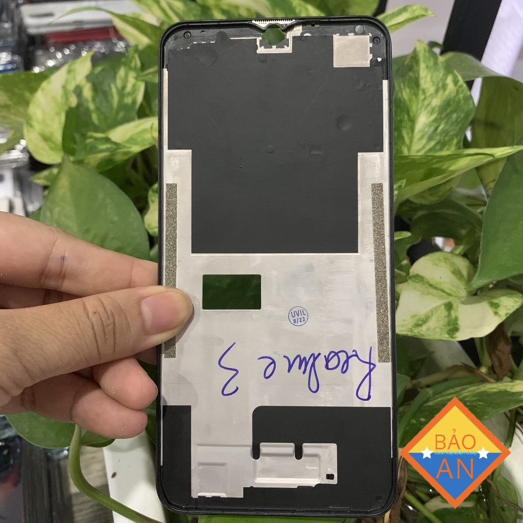 Sườn máy realme 3  -zin