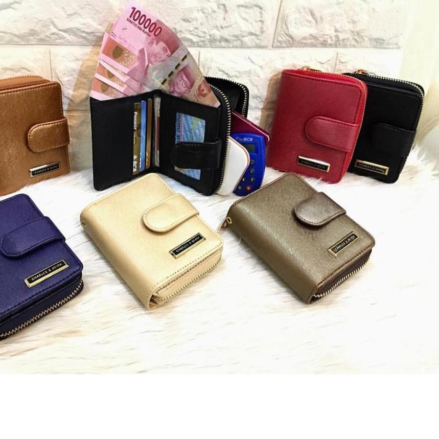 ^ Y-666 Simple Elegand Charles And Keith Wallet Can Be Fit Coins "