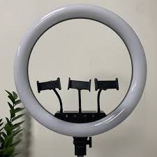 ĐÈN led livestream, makeup, hỗ trợ bán hàng size LỚN 46cm chân kéo cao 2,1 mét+ 3 kẹp đt+ điều khiển, 3 chế độ sáng