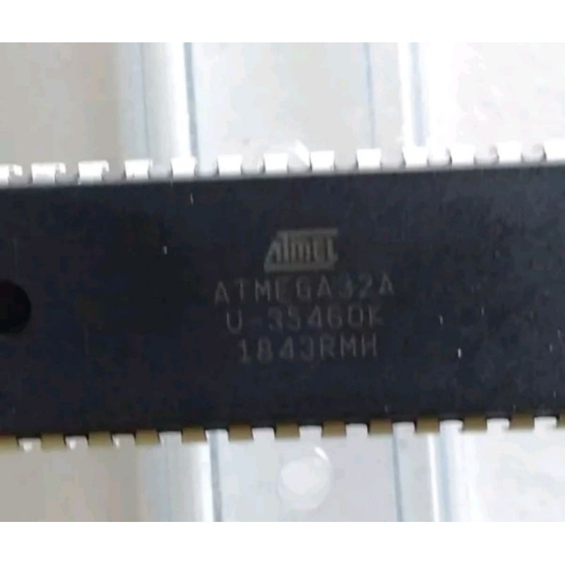 (Hàng Mới Về) Son Môi Atmega32A First Ic Chất Lượng Cao