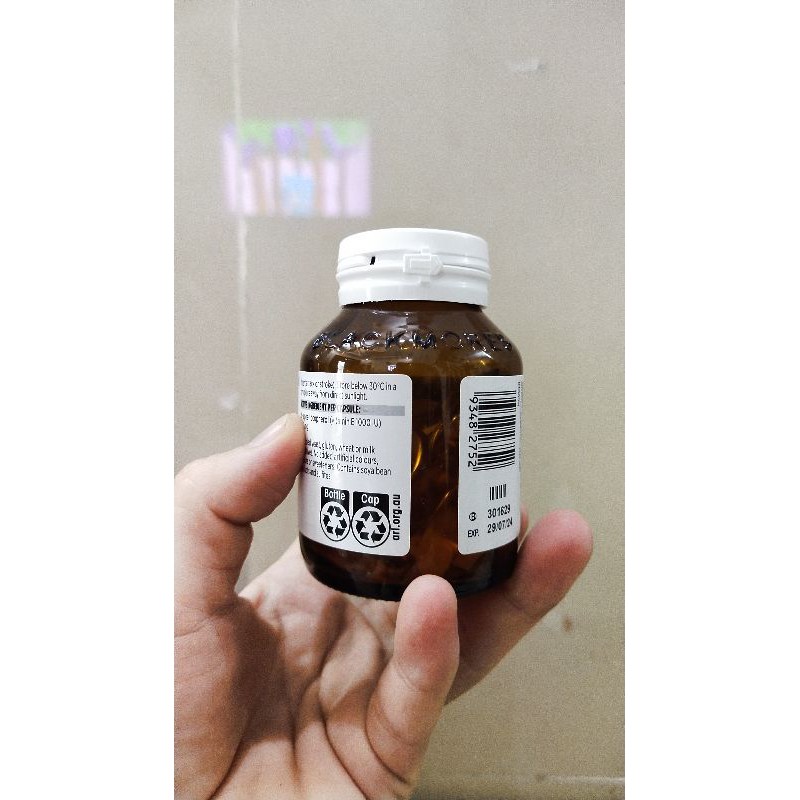 Date 2024- Blackmores Natural Vitamin E 1000IU 30 viên | BigBuy360 - bigbuy360.vn