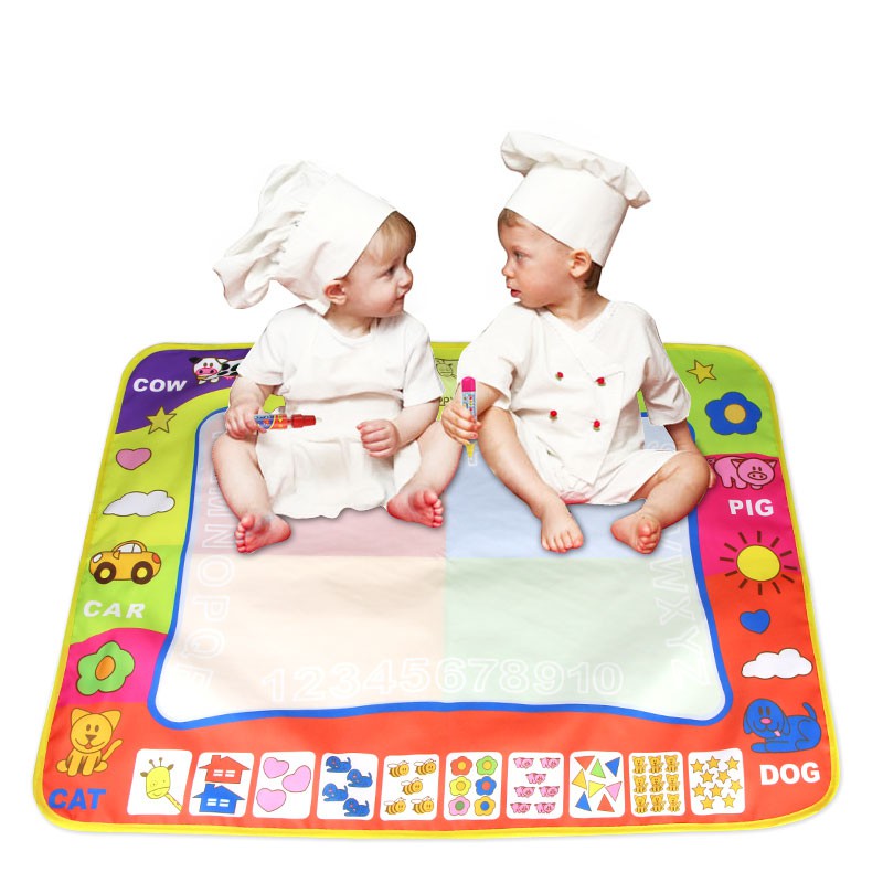 Thảm vẽ bút nước thần kì kích thước 80x60cm kèm 2 bút vẽ cho bé