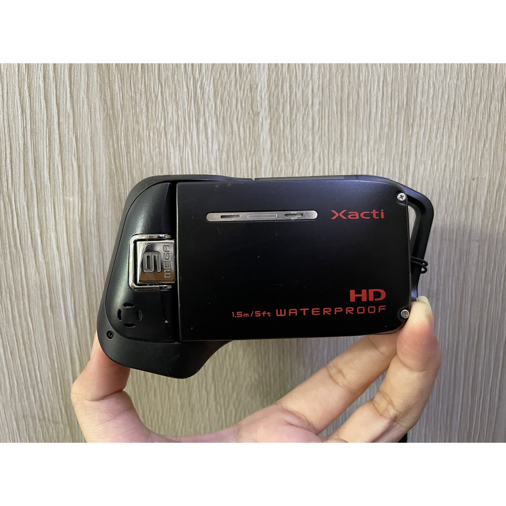 Máy quay biết bơi Sanyo DMX-CA9 | BigBuy360 - bigbuy360.vn
