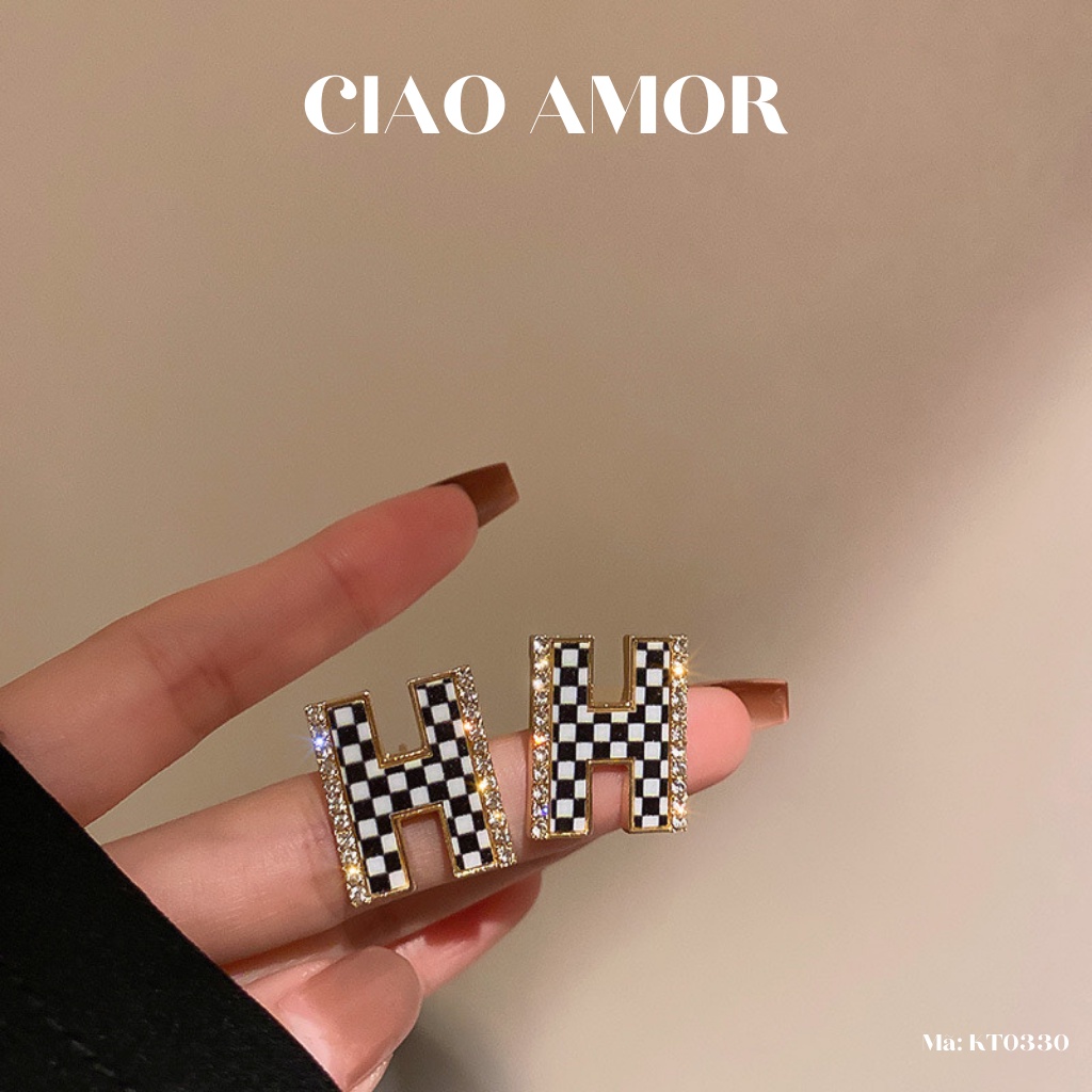 KT0330-Khuyên tai nữ, Bông tai nữ bạc 925 cá tính đơn giản chữ H karo đen trắng Trang sức Ciao Amor