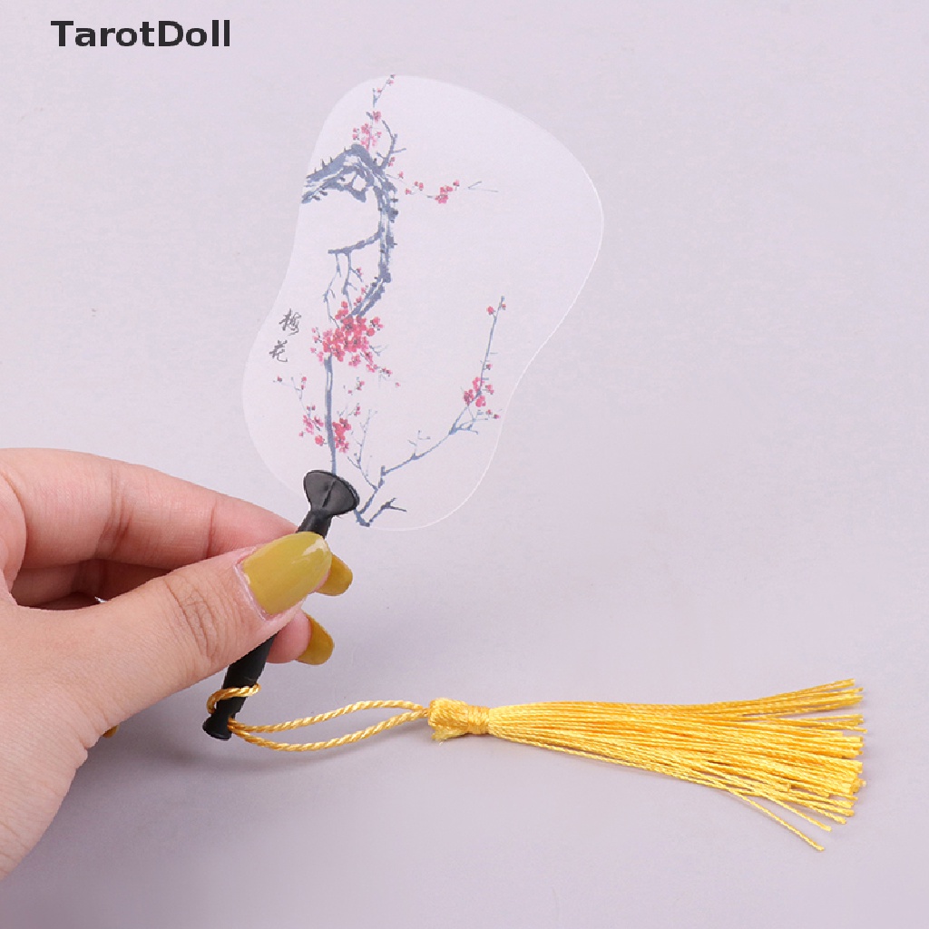 Bộ 2 Quạt Mini Trang Trí Nhà Búp Bê Tỉ Lệ 1: 12