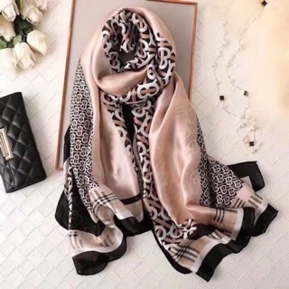 Khăn lụa dài bbr