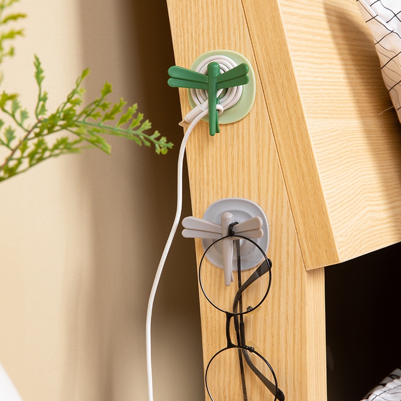 Móc Treo Đồ Dán Tủ Lạnh Đa Năng Hình Hoạt Hình