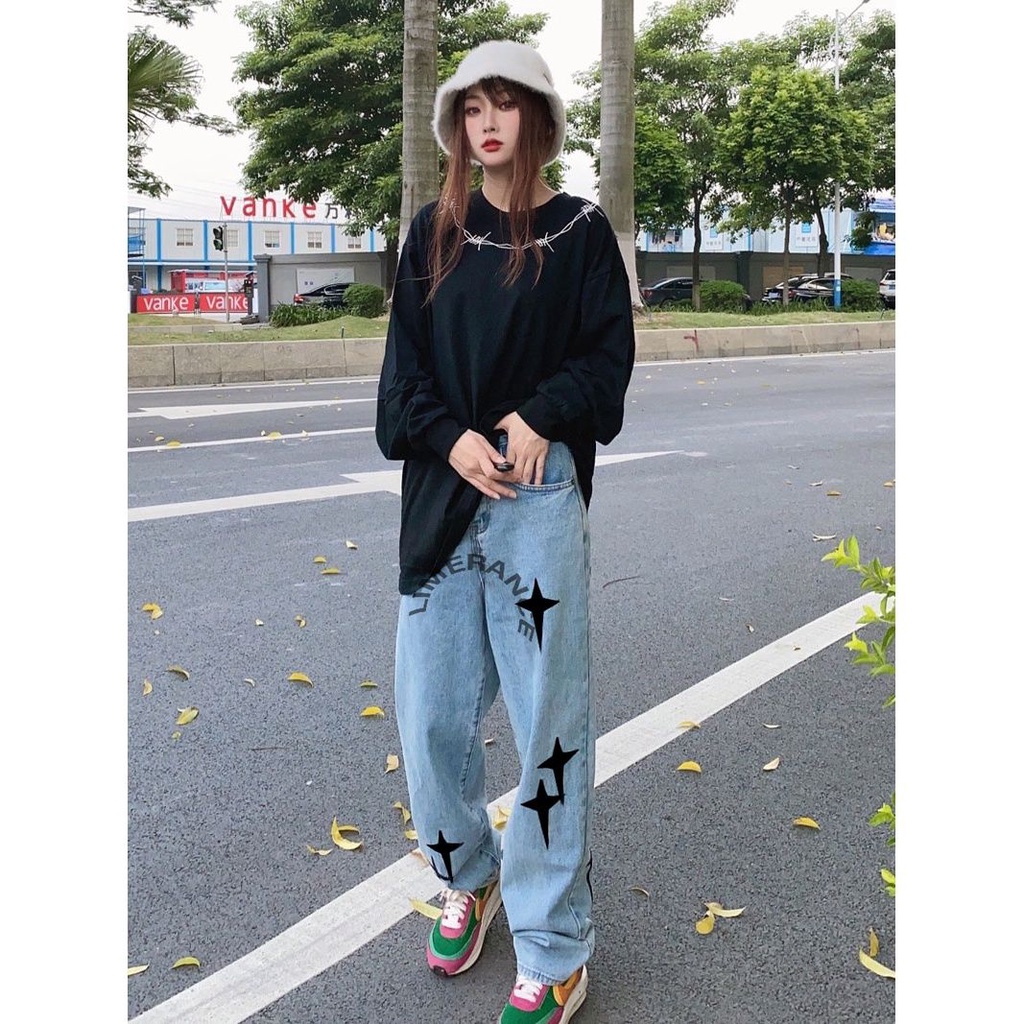 Quần denim dài lưng cao ống rộng họa tiết thêu chữ thập phong cách retro đường phố