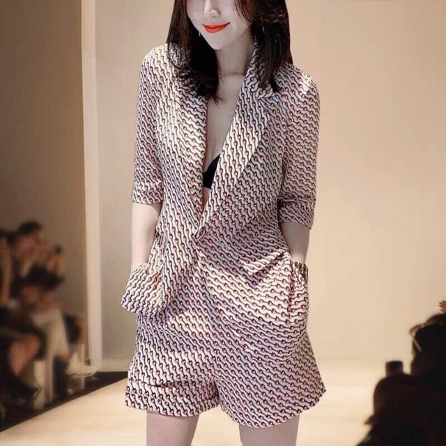 Set áo vest phối quần short in hoa tiết cao cấp