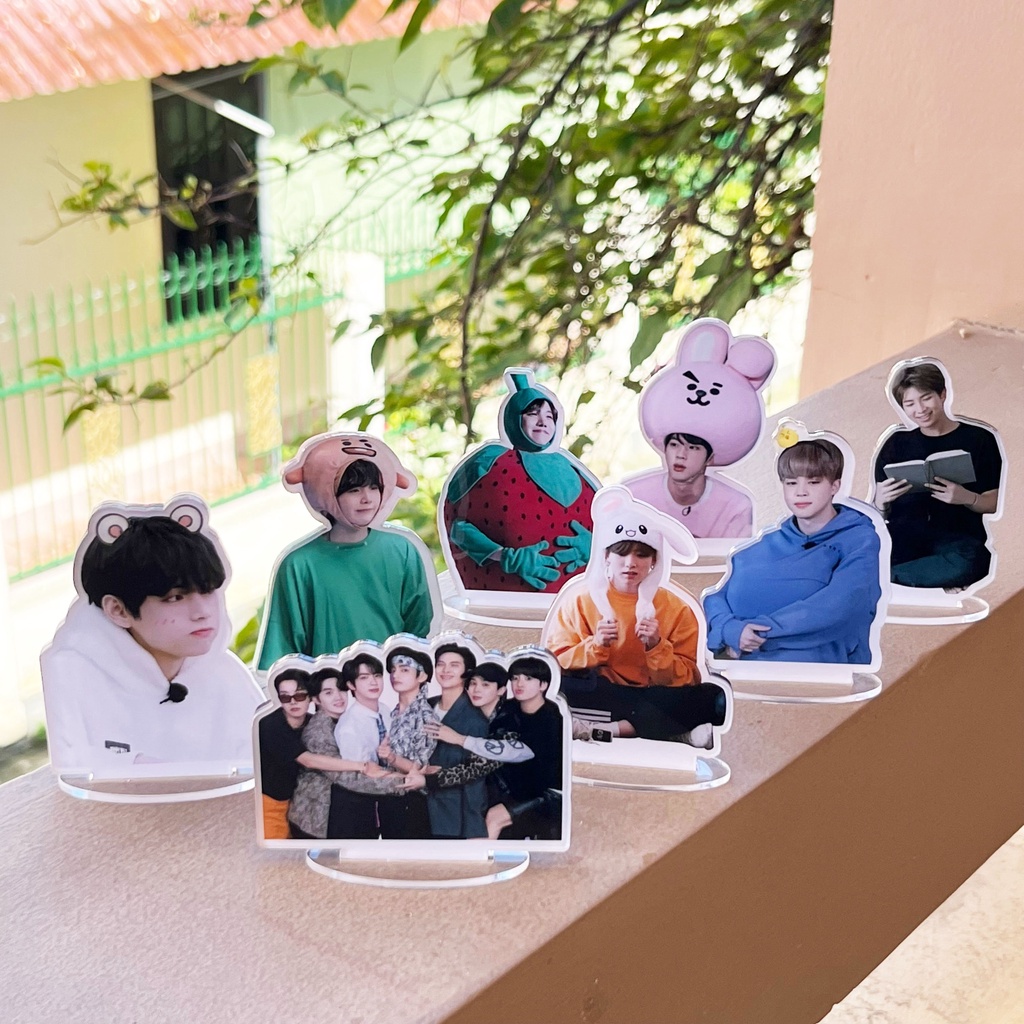 1 Tượng Standee BTS kích cỡ mini ( 1 tượng)