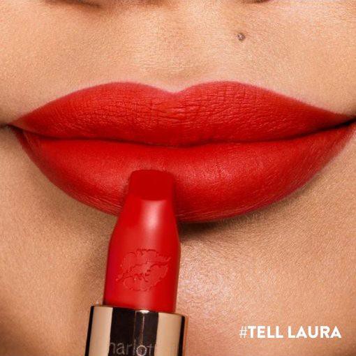 Son Charlotte Tilbury Matte Revolution Hot Lips – Tell Laura