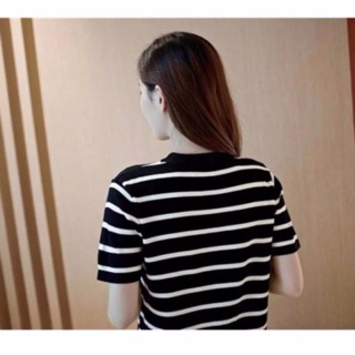 Váy kẻ ngang suông