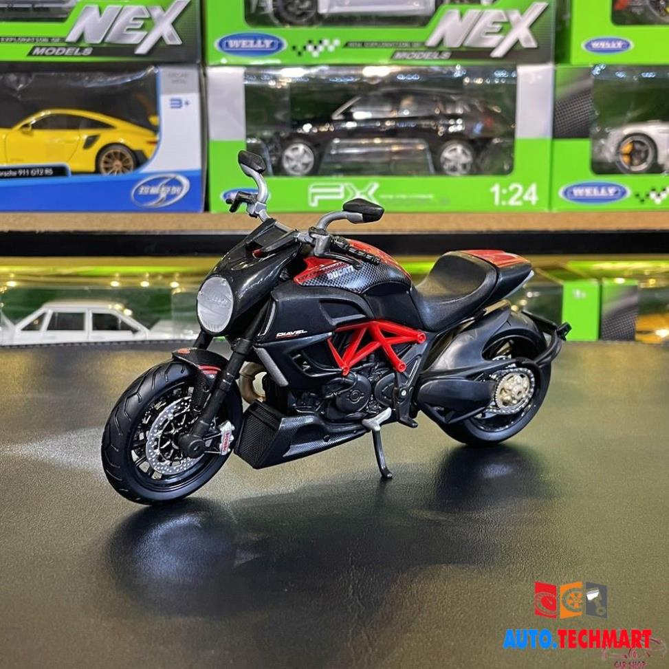 Xe mô hình mô tô DUCATI DIAVEL CARBON Tỉ Lệ 1:12 hãng Maisto