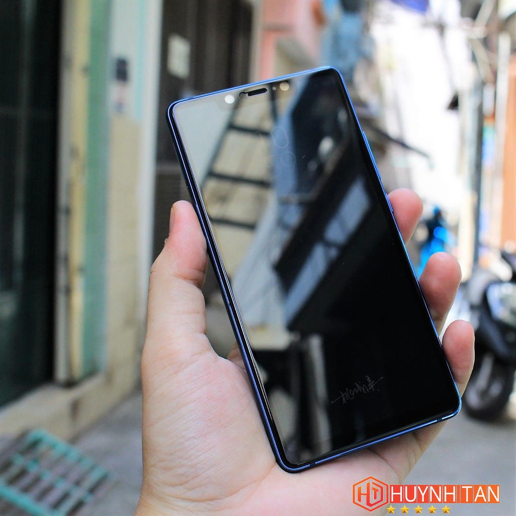 Kính cường lực 6D cho Xiaomi Mi 8 SE độ cứng 9H và cong 2,5D