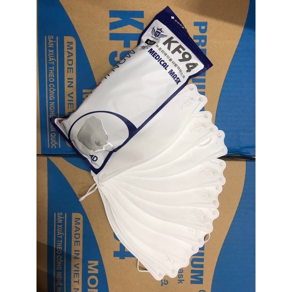 thùng 300 khẩu trang monji hàn quốc KF94