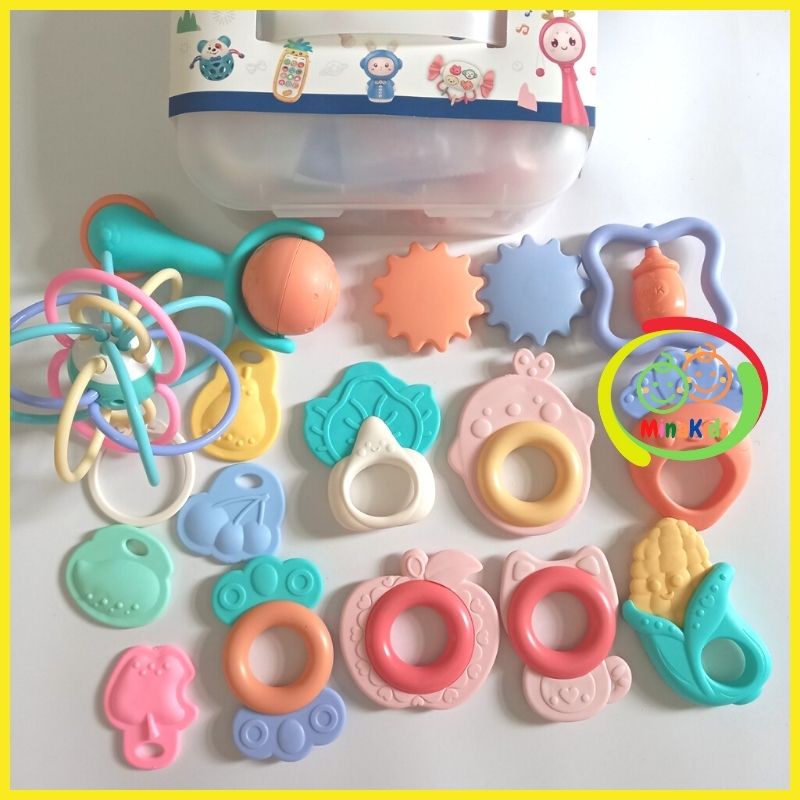 Set Xúc Xắc Gặm Nướu Đồ Chơi Lục Lạc Cho Bé Sơ Sinh Baby Rattle 16 Món XX12